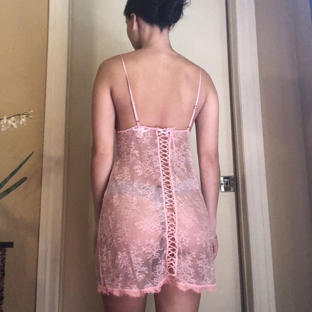 VINTAGE VICTORIAS SECRET SLIP - Picture 3 of 7